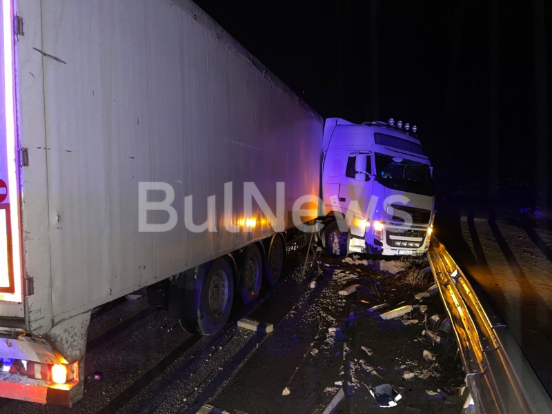 Катастрофа е станала преди минути на международния път Е 79 между