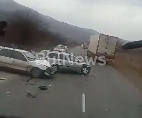 Две коли са се ударили на главен път Е 79 между