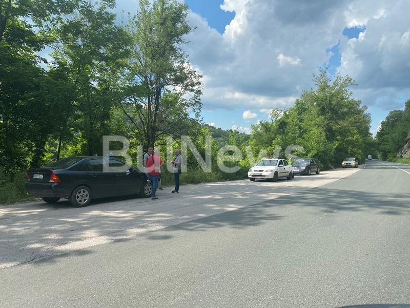 Намериха разложен труп на човек на международния път Е 79 край