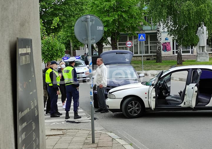 Двама с Ауди та се натресоха в Берковица научи BulNews Пътният