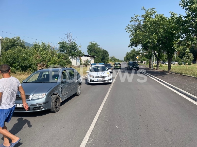 2 годишно дете изхвръкна при катастрофа във Враца видя първо репортер