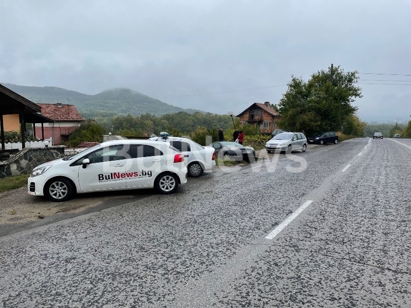 Жена е бутнала оградата на Вичов хан край Враца и