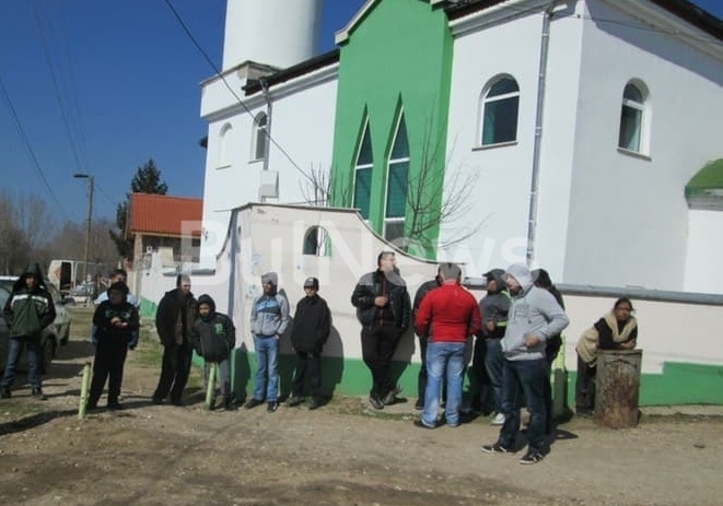 Кандидатът на управляващата партия за кмет на размирното село Галиче