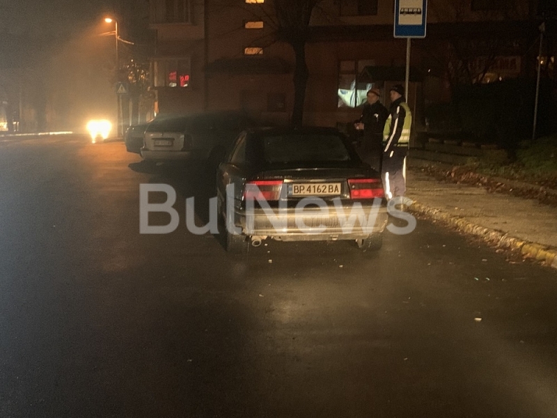 Тежък пътен инцидент е станал преди минути във Враца видя