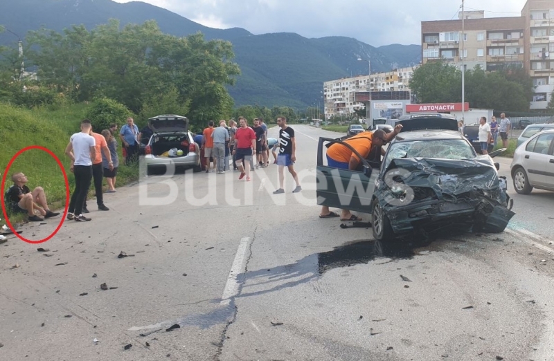 Агенция BulNews откри снимки на пострадалите в зверската катастрофа снощи