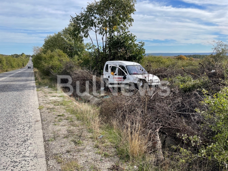 Жена със служебна кола на Топливо е катастрофирала край Враца