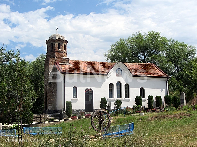 Крими герой от Враца и негов авер откраднаха дарения от