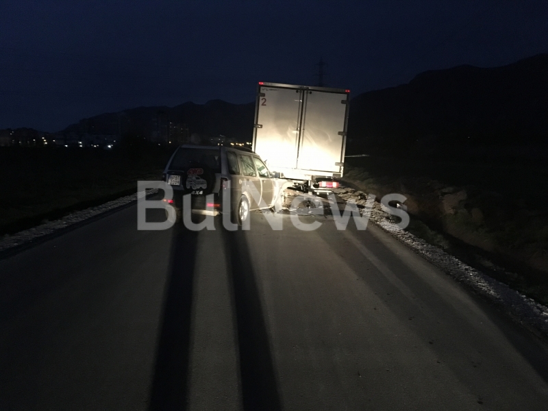 Тежка катастрофа е станала рано тази сутрин край Враца видя