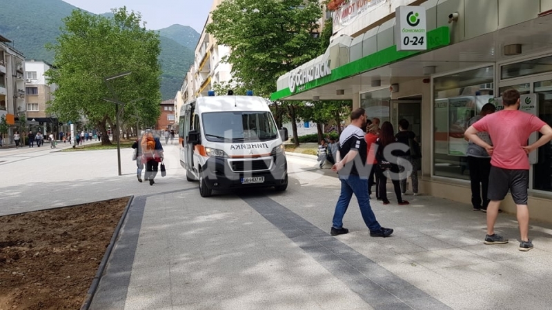 Линейка долетя в центъра на Враца видя репортер на BulNews