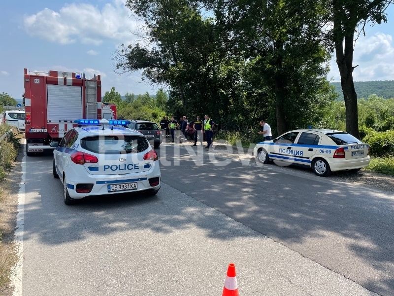 Зверска катастрофа със служебна кола на Виваком е станала преди