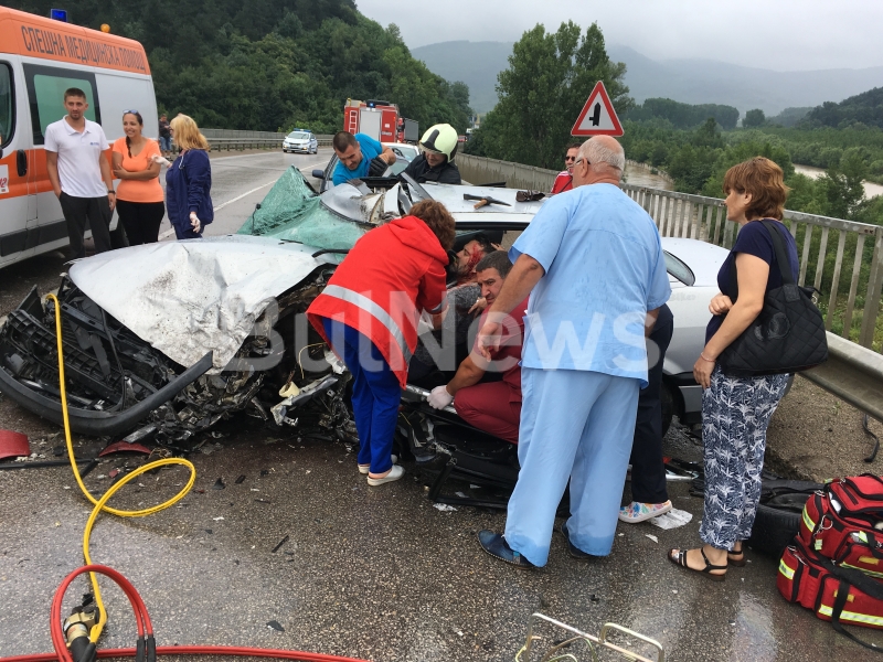 Стана ясно състоянието на пострадалите при зверската катастрофа на международния