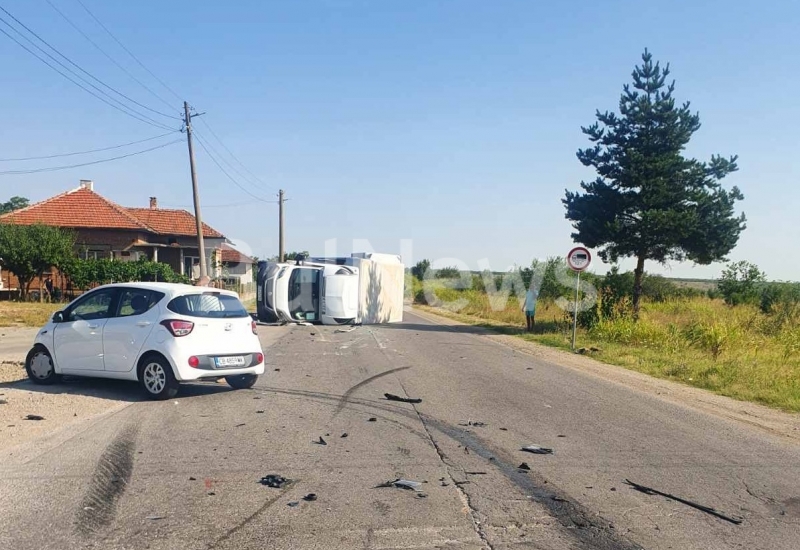 Тежка катастрофа е станала преди минути във видинско село видя