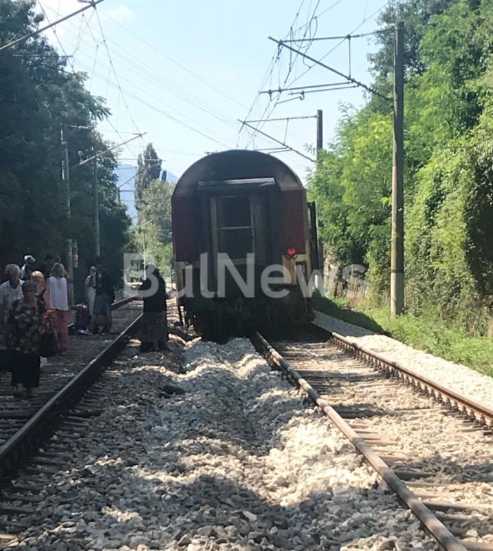 Тежък железопътен инцидент е станал днес край Враца, научи първо