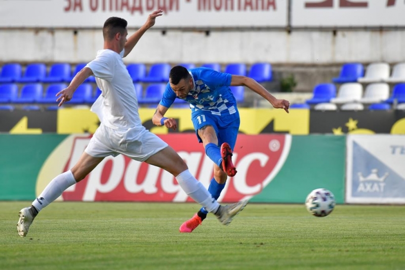 Отборът на Монтана си тръгна с 4 гола от столичния