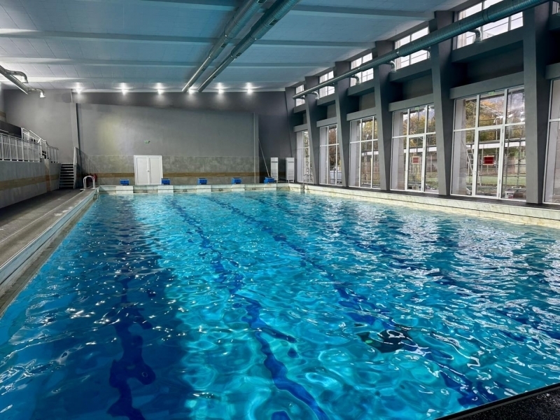 Пуснаха за ползване и от граждани обновеният плувен басейн във