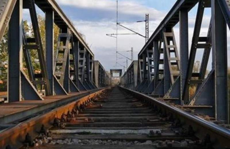 Бандити повредиха кабели на железопътна компания в Монтанско, съобщиха от