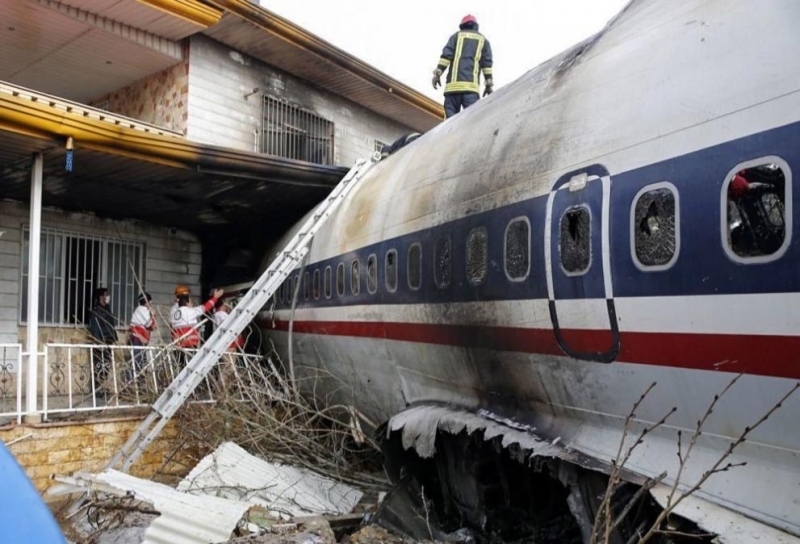 Ковчезите на 11-те украинци, загинали при инцидента със самолет, свален