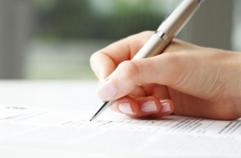 Над 5600 са наетите на трудов договор украински граждани с