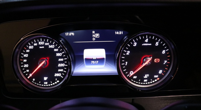 Коли на почти половин милион пробег се продават на тройно