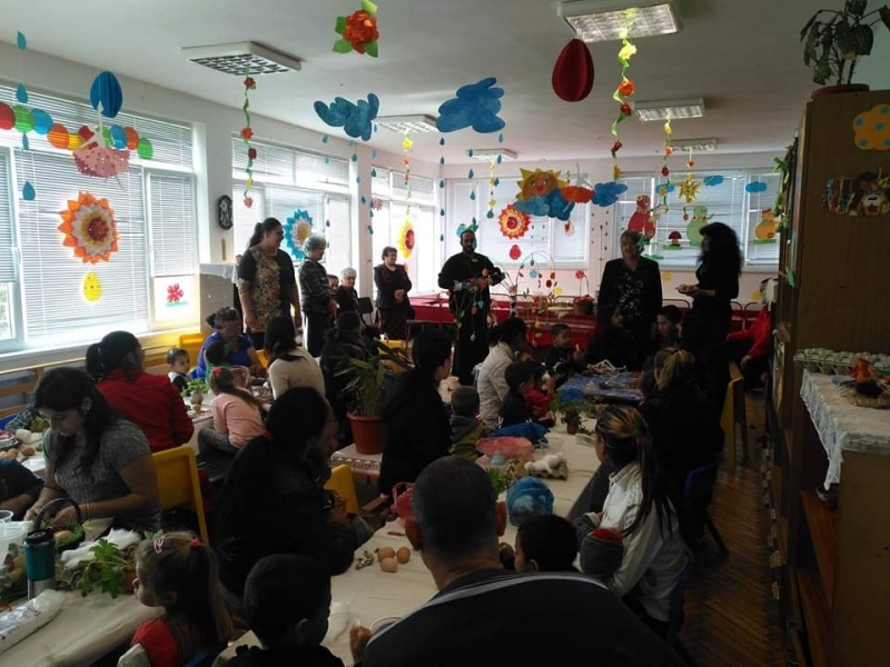 На Велики четвъртък в детска градина Тошка Петрова в село