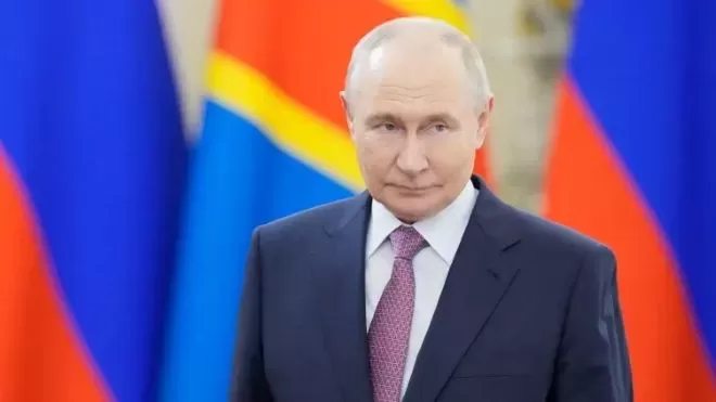Путин е отворен за телефонен разговор със Зеленски, Украйна подозира капан