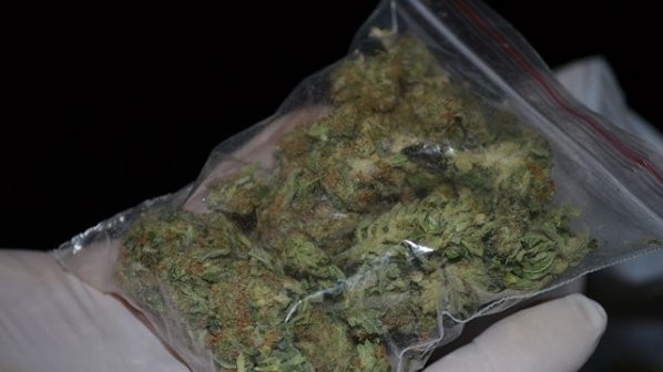 Ченгета намериха над 60 гр трева у ГАЗ ката на рецидивисти във