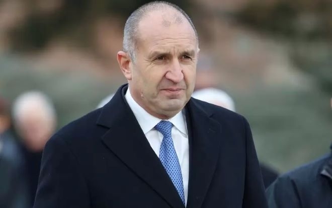 Моето първо действие през настоящата година е да сезирам Конституционния