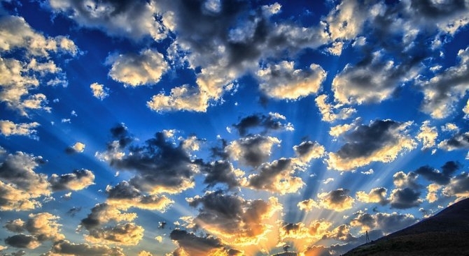 Днес ще е предимно слънчево В сутрешните часове на места