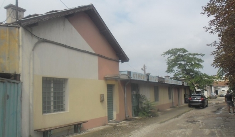 Частен съдебен изпълнител обяви на търг производствената база собственост на