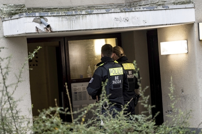 Двама души притежаващи двойно германско и руско гражданство бяха арестувани