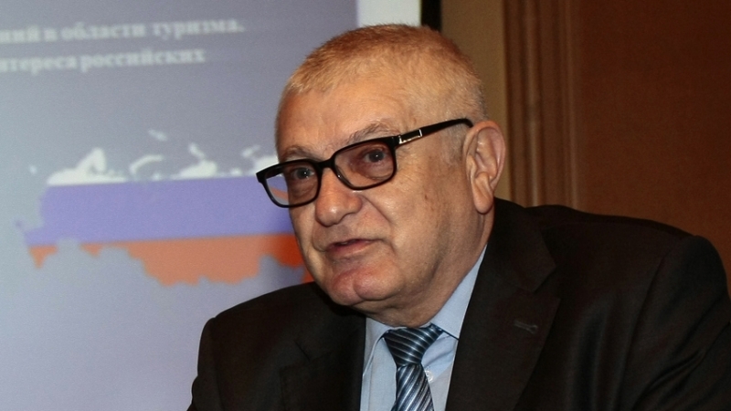 В последните девет месеца това Народно събрание преливаше от пусто