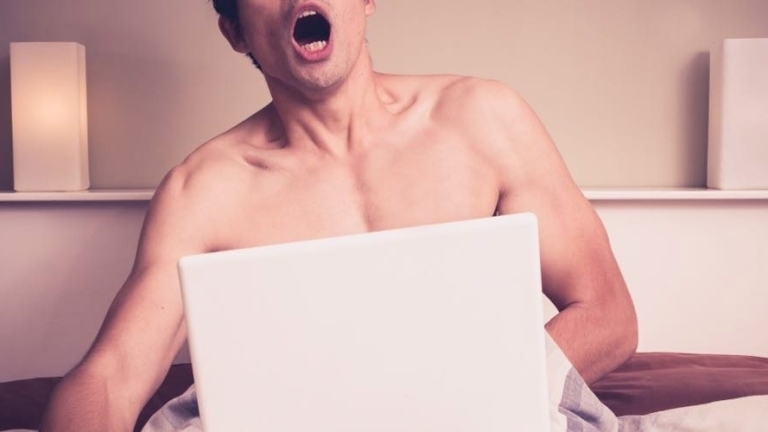 Срещу служител на община Лом е водено разследване за разврат