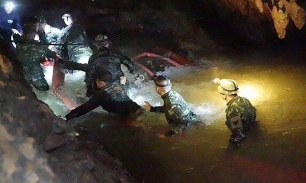 Спасителната операция в Тайланд е към своя край Единадесет от