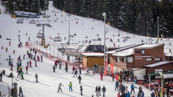 Боровец изпраща един от най успешните си ски сезони досега Първият