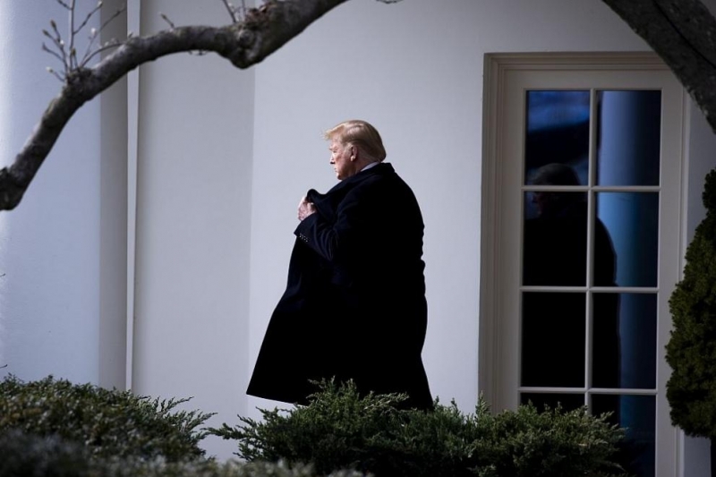 Строителните екипи които издигат стената обещана от Доналд Тръмп по границата с Мексико