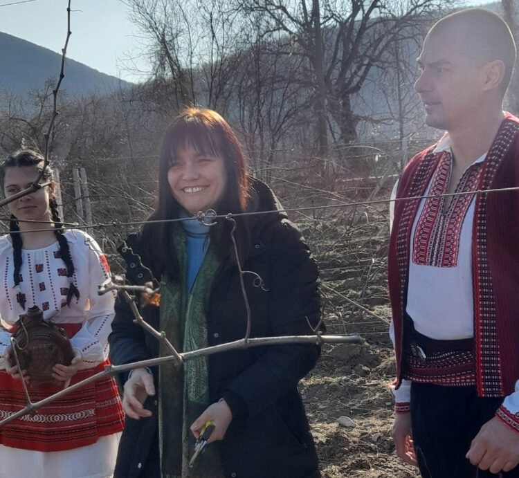 На 14 февруари учениците и учителите от Професионалната гимназия по