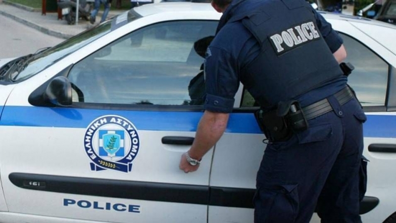 Бомба се е взривила в пристанищния район Пирея на гръцката