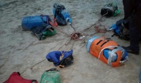 Още един сак с кокаин изплува миналата вечер на българския