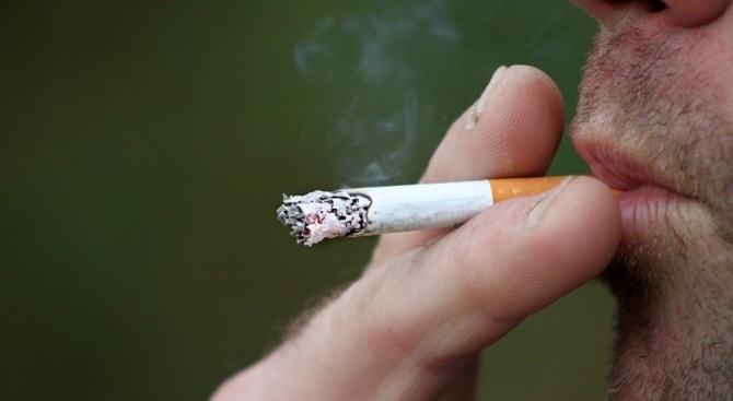 Общинският съвет на Страсбург реши да забрани пушенето във всички