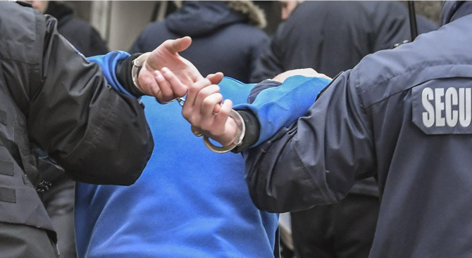 Дрогиран монтанчанин бе заловен във Враца съобщиха от МВР Случката