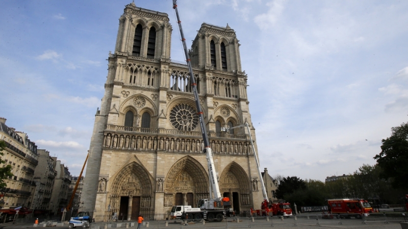 Сръбското правителство реши да изпрати на Франция финансова помощ от