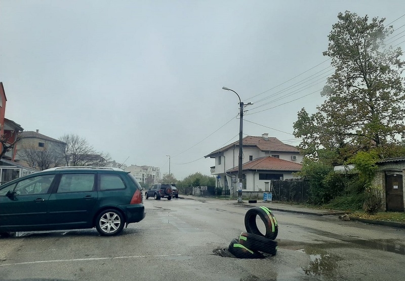 Изобретателни видинчани намират начини да се спасят от блатото осигурено