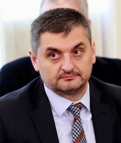 Безспорно Елена Йончева е едно от най предпочитаните лица за водач