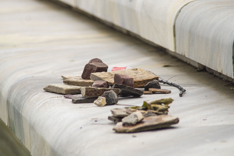 Полицията търси вандали вилняли във Вършец съобщиха от МВР в