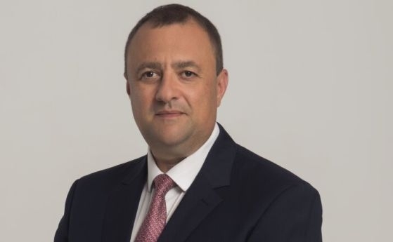 За всички е очевидно че предстоят предсрочни избори Това е