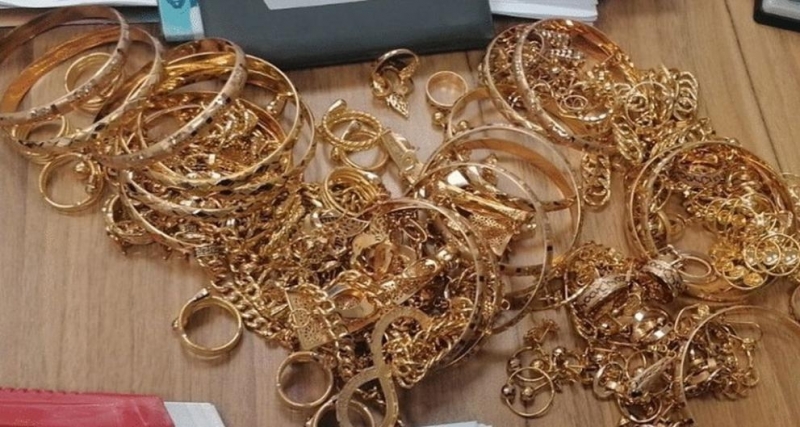 Митнически служители от Териториална дирекция Митница Бургас откриха 4 881 кг