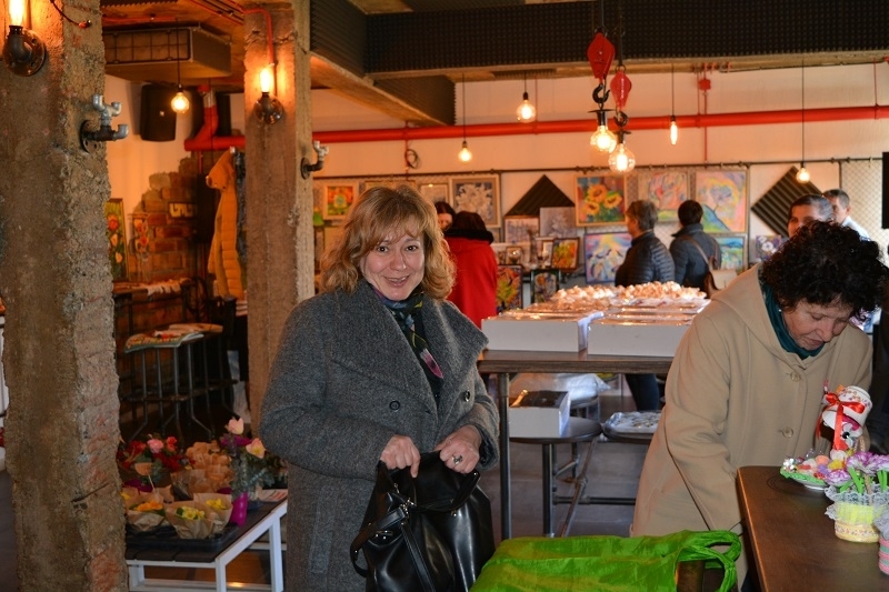 Благотворителен базар в Монтана събра 2487 лева за 4 годишната Антония