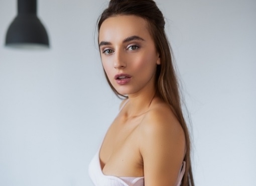 Господа сложили сме масата а върху нея сме монтирали Глория