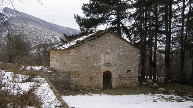 В село Върбово община Чупрене освещават повторно средновековната църква Свети