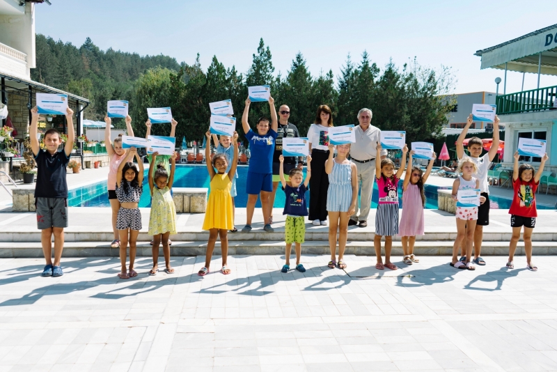 Завършиха плувните курсове за ученици от I до VII клас